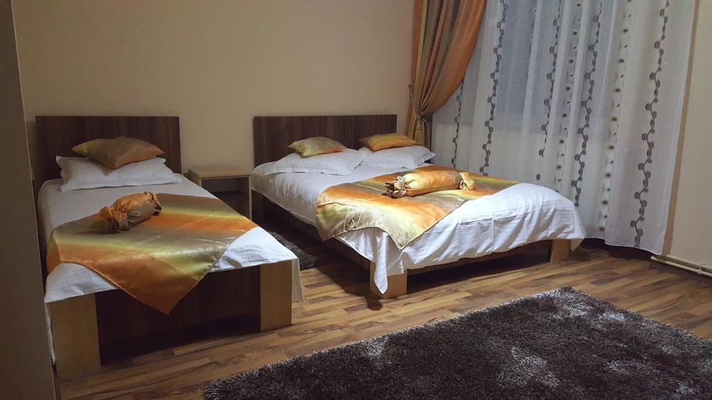 Casa Alex Hotell Târgu Jiu Rom bilde